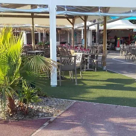 Mobil-home Confort Le Montourey Campingplads Fréjus